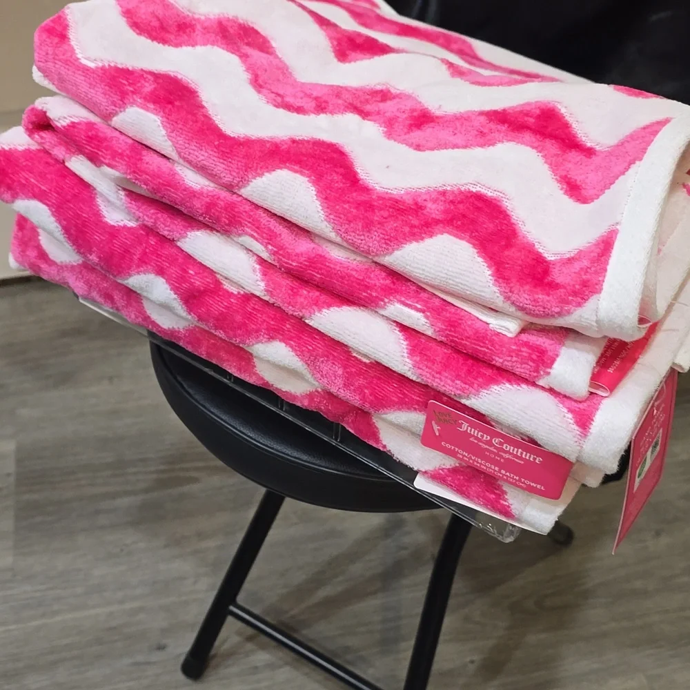 Juicy Couture Home Pink Wavy Stripe Oversized Plush Bath & Hand Towels